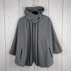 Banana Republic Petite Gray Hooded Capelet Medium